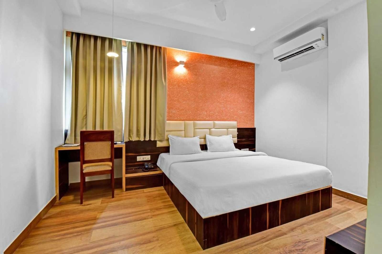 Collection O Hotel Karma Inn ชัยปุระ ภายนอก รูปภาพ