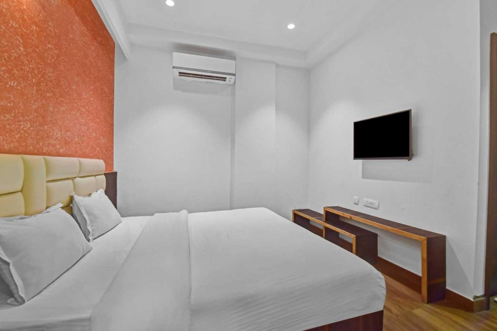 Collection O Hotel Karma Inn ชัยปุระ ภายนอก รูปภาพ