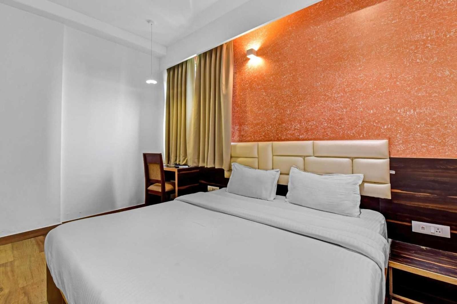 Collection O Hotel Karma Inn ชัยปุระ ภายนอก รูปภาพ